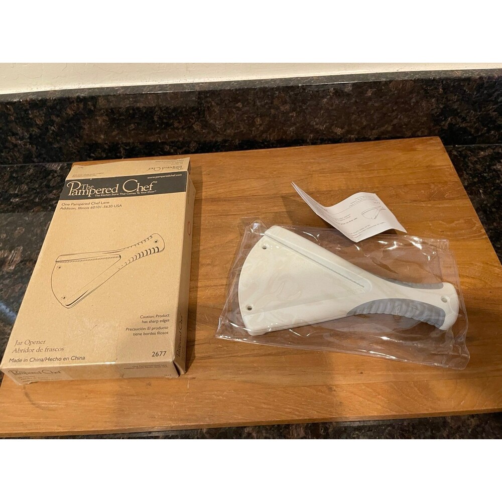 Pampered Chef Jar Opener 2677